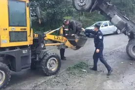 不给买水就不卸货，在吃拿卡要潜规则面前，卡车司机应该怎么做？图片