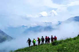茶山没有茶，是河北第二高峰，只有遗世独立的原生态自然美图片