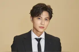 王子邱胜翊拍《让我守护妳》MV 《覆活》剧组演员惊喜现身庆生图片