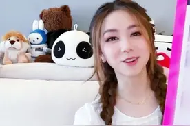 邓紫棋称上学时是校花，本以为是吹牛，看到她18岁照片：我信了图片