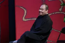 侯震：上班时间打游戏，为啥什么都不干郭德纲也养着他？图片