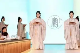 上一道菜演一个节目，这家主打“汉文化”的演艺餐厅能火多久？图片