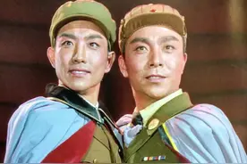 22岁走红，48岁退休，定居美国的宋玉庆仍唱：打败美帝野心狼图片