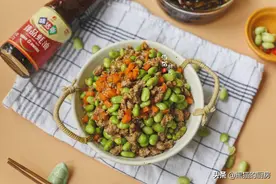 春天纤维最高的豆子，2块钱一斤，和牛肉炒一炒，连吃3天都不腻图片