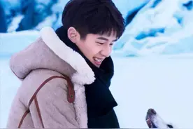 明明是宇宙级直男，却令半个彩虹圈为之倾倒的男人图片