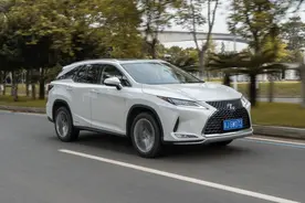试驾雷克萨斯RX 450hl！落地近90万的雷克萨斯，开起来还肉吗？图片