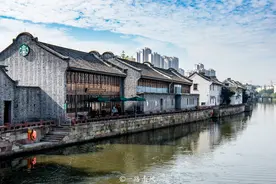 宁波最有水乡风情的老街，和鼓楼步行街齐名，本地人也爱去闲逛图片