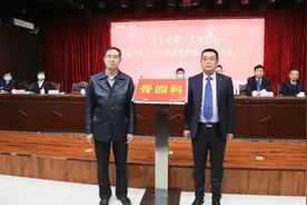 邯郸：峰峰骨科专家组团落户武安图片