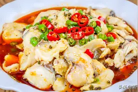 飘香鱼片家常做法，厨师长教你上浆技巧，鱼片鲜嫩Q弹，香辣爽口图片