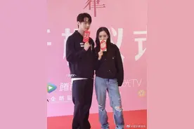 杨幂新剧刚开机，就给许凯定规矩，看到内容：民政局已搬来图片