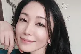 日本美魔女，52岁夺选美冠军，保持身材抗衰老离不开自律与运动图片
