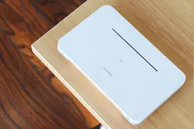 便携的移动路由器，让出行用网更灵活图片