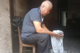 他用皮带和绳子，把她和自己绑在一起整整11年！背后真相让人泪奔图片