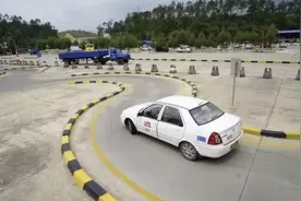 拿完驾照后一年不开车，再次上路驾照还能用吗？交警给出答案图片