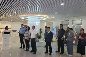 国家发展改革委调研组赴我市考察调研图片