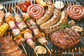 烤肉铝箔纸用光面还是雾面？毒物专家：这​​件事更重要图片