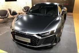 限量222台的奥迪R8 V10，169.39万起，3秒破百图片