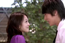 再看《公主小妹》，才发现张韶涵扮演的小麦活得有多不幸图片