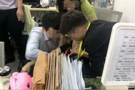 业绩不达标，员工被罚吃“死神辣条”后当场倒下！图片