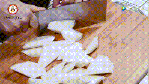 “三高”不能吃肉？这4种肉才是降三高“法宝”，很多人都错了…