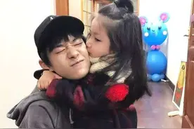 易烊千玺，独宠女生“小葱花”越大越漂亮，天使的面孔天使的心图片