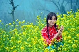 故事：小伙救了一条待杀的老牛，几年后，老牛死时给他送来了媳妇图片