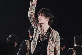 肖战王一博任嘉伦黄子韬被曝加盟“春晚”，王一博唱歌，他演小品图片