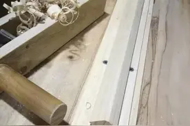 木工辅具：圆木棒手工制作推台图片