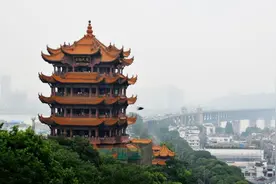 武汉市常务副市长：疫情不会改变武汉蓄势腾飞的发展势头图片
