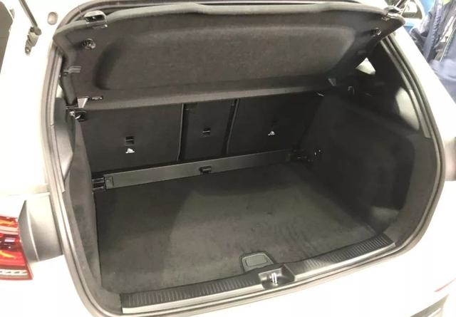 2020款奔驰B200时尚型测评：内饰豪华，实用性强悍