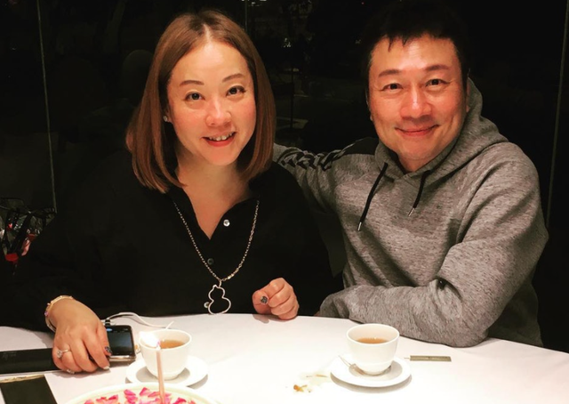 黎耀祥老婆是谁,黎耀祥二婚妻晒照为儿庆生24岁独子五官清秀,被曝休学