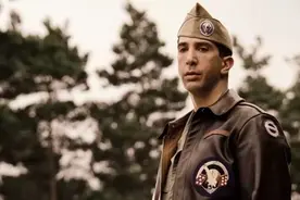 「连载」美剧《兄弟连》人物解锁之“找不着北”的陆军上尉索伯图片