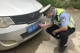 东莞交警黄江大队布控抓获“套牌”车辆图片