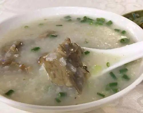 ����ɽ�سԵ�5����ʳ����ֻ�Թ�2�֣����أ�