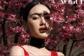 MaiDavika米兰时装周看秀造型，时尚妆容尽显高级美感图片