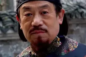 《大染坊》中卢家驹什么都不会，为什么能躺赢？看他爹是怎么教的图片