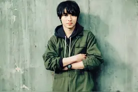 山崎贤人清秀养眼帅气写真图片