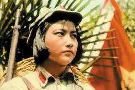 三八妇女节 | 回眸银幕上我军女军人经典形象图片