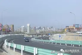「新时代党的治疆方略在库尔勒成功实践综述之三」库尔勒市交通运输业迎来飞速发展图片