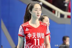 颜妮接班人露面！现身花海的她美艳不可方物，带伤复出又抱憾退役图片