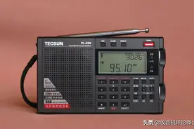 30岁的索尼2010，20岁的山进909，能挡得住新品收音机吗？图片