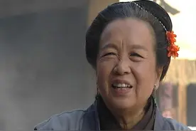 “容嬷嬷”26岁照片曝光！完全不像一个人，颜值比宋慧乔还惊艳图片