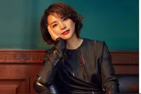 为什么我们越来越需要董卿，还有她知性修养的穿衣图片