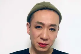 二手玫瑰主唱梁龙：曾和王菲有过一段恋情，分手是因为谢霆锋图片