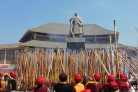 张姓人，不免贵 | 豫记图片