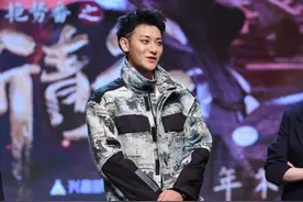 黄子韬直播说自己想随心恋爱，是偶像做够了吗？图片