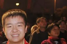 当代“伤仲永”，曾是红极一时“五道杠”大队长，如今混成路人甲图片