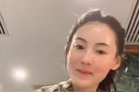 40岁张柏芝否认4胎，称生3个已经老了，曾因小腹凸起被指有孕图片