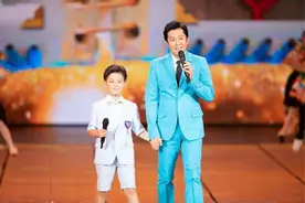 同样是9岁，圈养的蔡国庆儿子和放养的邓超儿子，差别不是一般大图片