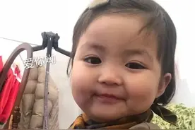 表情包：可不可以牵我的手，从老婆到老婆婆图片